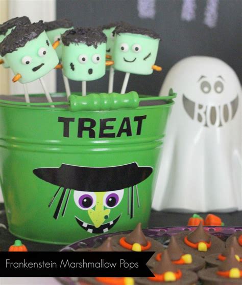 Baking Spells: Using a Black Magic Cookie Cutter for Halloween